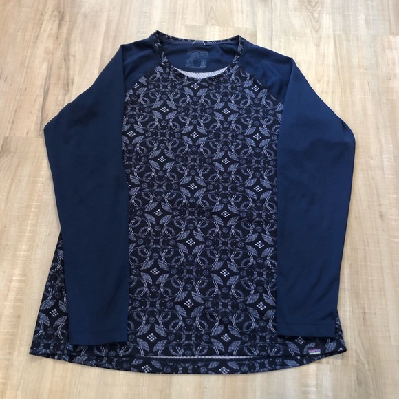 Patagonia Navy Blue Long Sleeve Tee - Picture 3 of 6